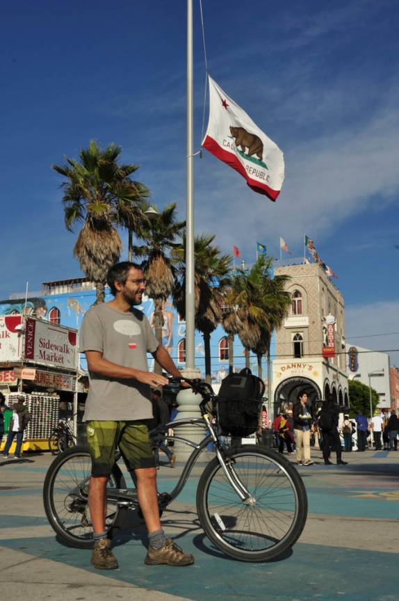 Passeio de bicicleta em Santa Monica e Venice Beach, em Los Angeles, na Califórnia - EUA